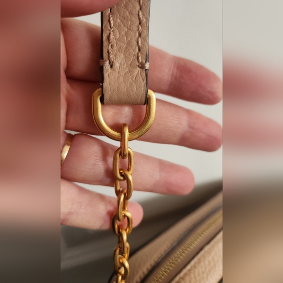 Tory Burch Beige Leather Crossbody Bag with Tassel - Picture 6 of 12